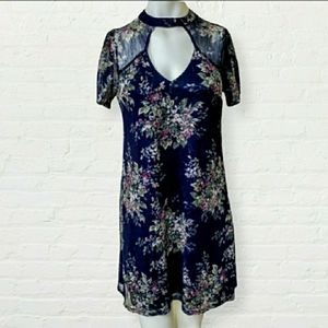 Blue Rain medium cage back floral lace dress
